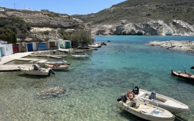 How to plan island hopping in Greece